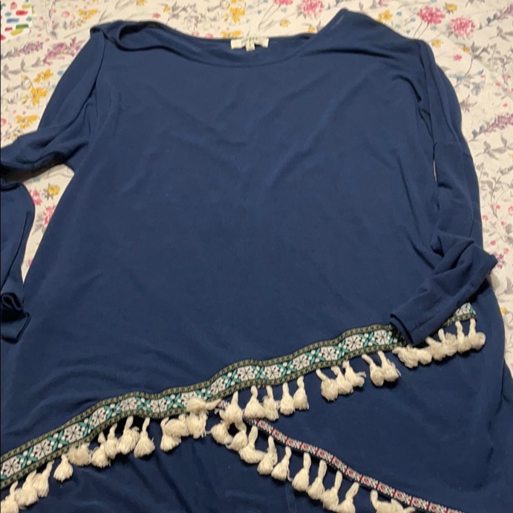 Umgee blue fringe top, tunic style.  Long sleeve.  Good condition. Size Medium.